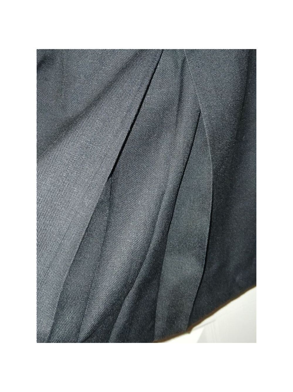 Celine Chain Detail Skirt. 8/40 - Picture 10 of 12